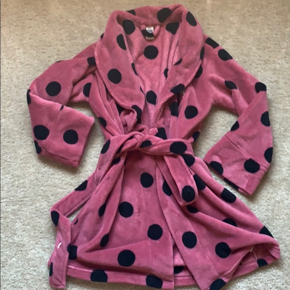 VS pink robe